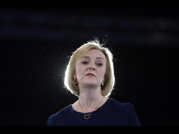 Riflessioni sulla crisi inglese