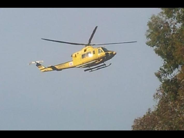 Gropparello, portiere si infortuna gravemente durante una partita di dilettanti: ricoverato al Maggiore in elicottero 