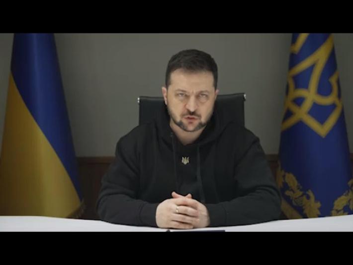 Zelensky a Ue, organizzare summit su piano di pace di Kiev