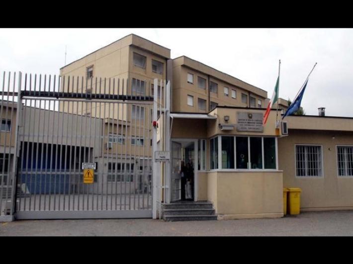 Tortura in carcere Biella, 23 agenti sospesi dal servizio