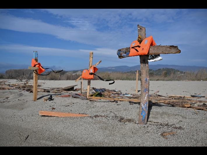 Naufragio: trovata un'altra vittima, &egrave; l'ottantanovesima