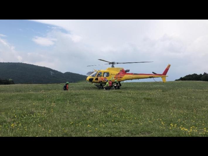 Reggio, cade in un dirupo in Appennino vicino a Cerreto Laghi:  escursionista 59enne muore dopo essere stato ricoverato al Maggiore