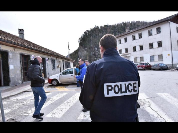 Migranti: Francia, 150 agenti in pi&ugrave; al confine con l'Italia