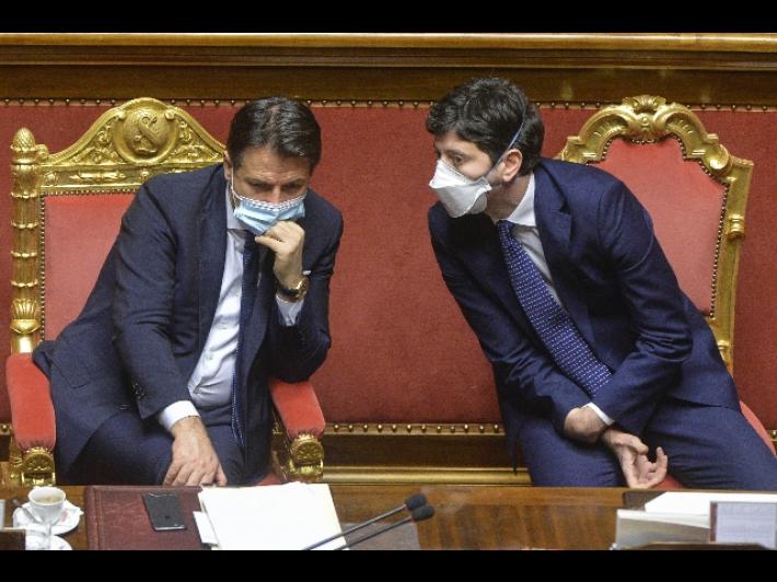 Covid nella Bergamasca, il tribunale dei ministri archivia le posizioni di Conte e Speranza