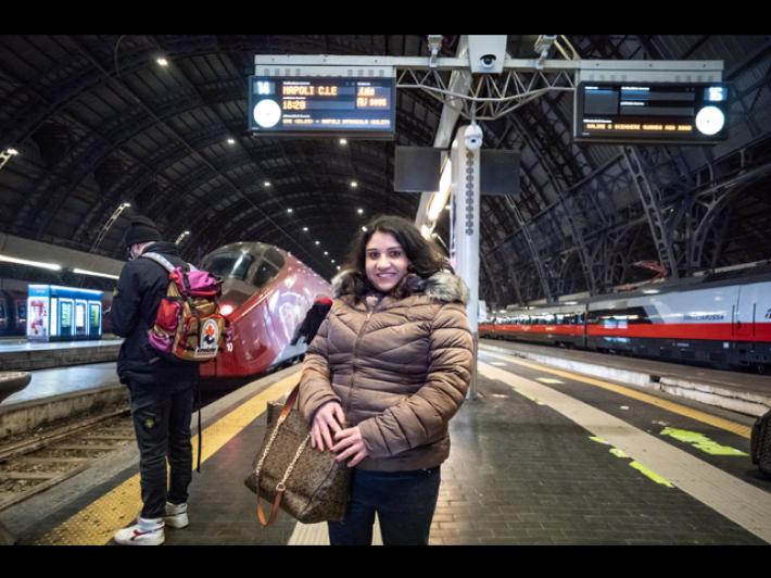 La bidella-pendolare da Napoli a Milano ora lavora a Caivano