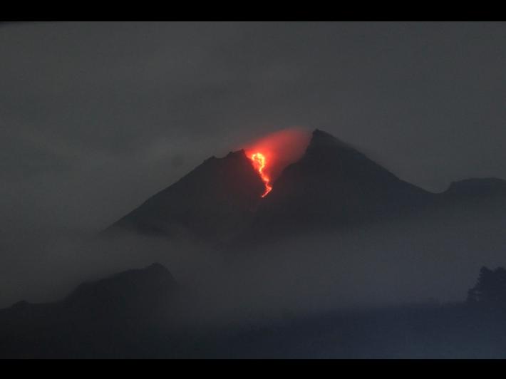 Indonesia, eruzione del Marapi: morti almeno 11 escursionisti