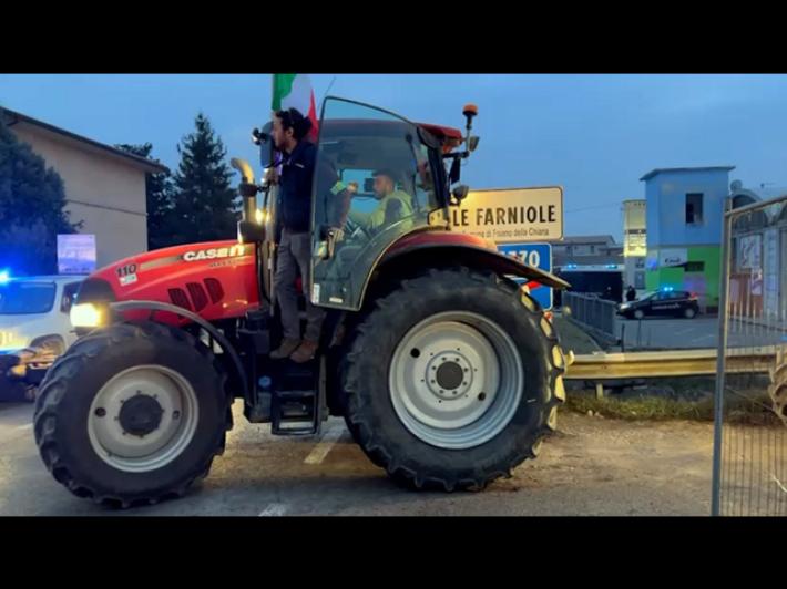 Protesta trattori, dalla Valdichiana in corteo verso Roma
