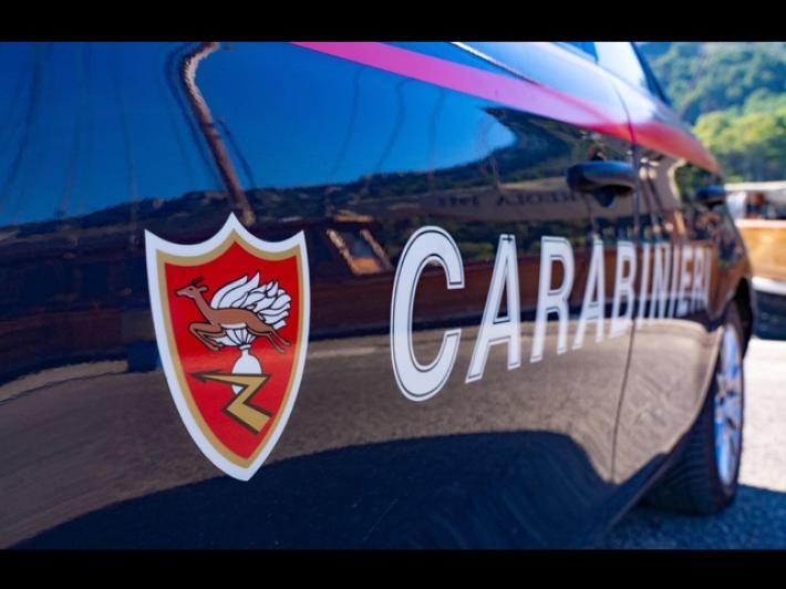 Trovato ucciso con una coltellata, fermato il presunto omicida