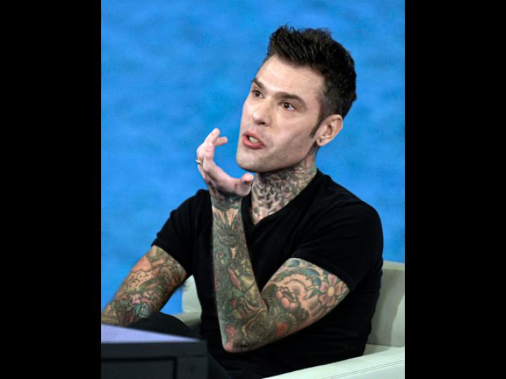 Il Codacons alla Gdf, 'serve una verifica fiscale su Fedez'