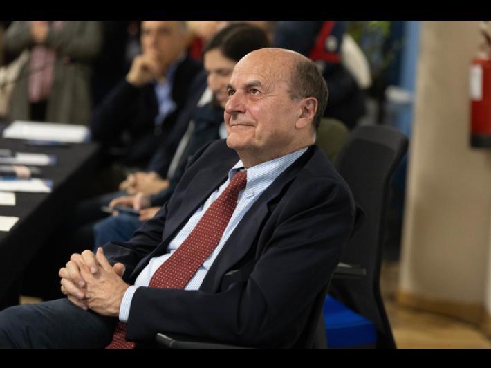 Tandem Schlein-Bersani per la volata finale a D'Amico in Abruzzo