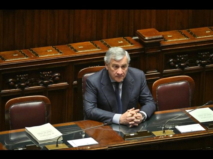 Tajani, 'Bardi pu&ograve; aggregare le forze diverse dal centrodestra'