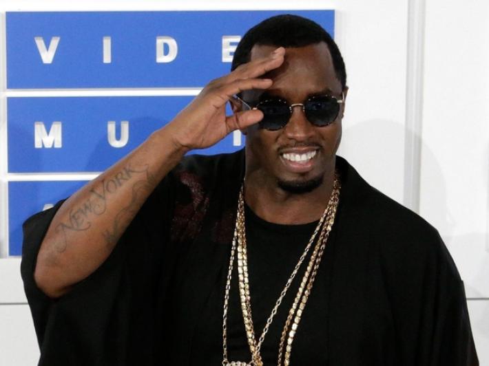 "Mi ha legata e stuprata": nuove accuse contro il rapper Sean Combs (Puff Daddy) 