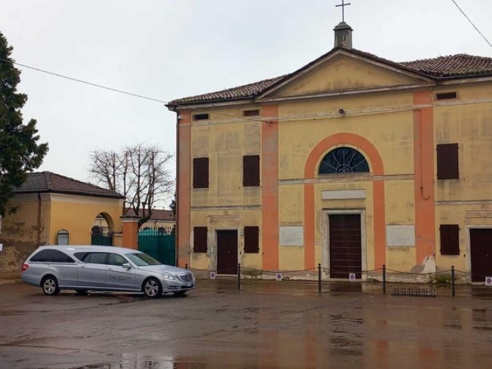 A Novellara il funerale di Saman in forma riservata, c'&egrave; anche il fratello. La sindaca: "La sua storia ci ha sconvolti"