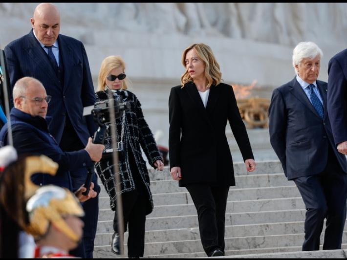 Meloni, la fine del fascismo pose le basi per la democrazia