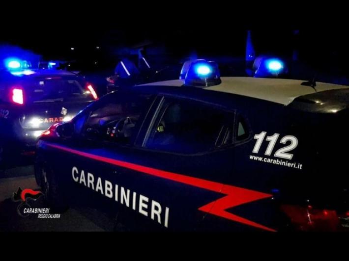 Ostia: rimprovera alunno,  una maestra picchiata da  una madre  del clan Spada