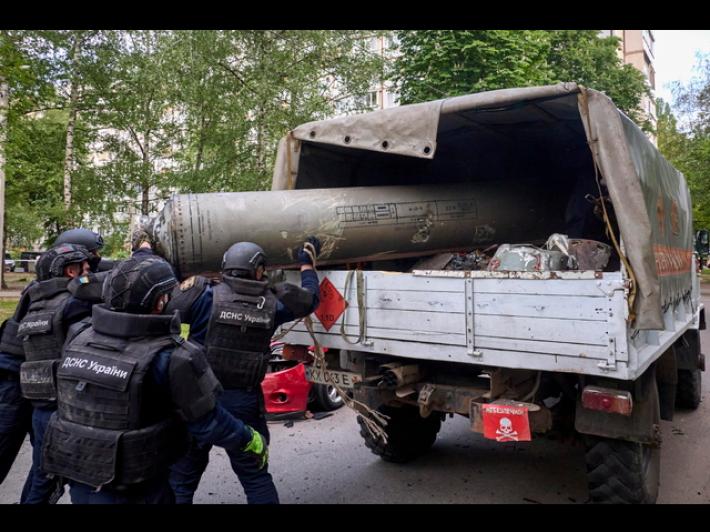 Nato, i russi non hanno i numeri per sfondare a Kharkiv