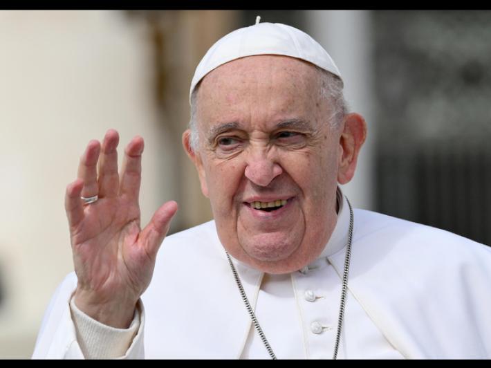 Papa Francesco e' arrivato a Verona
