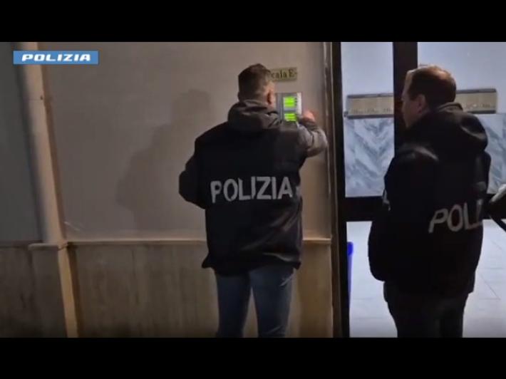 Stoccaggio illecito di rifiuti, blitz Polizia in 33 province