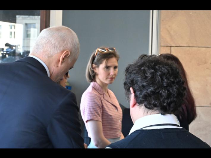 Omicidio di Meredith, Amanda Knox: "Torner&ograve; in Cassazione: non ero nella casa quando mor&igrave;"