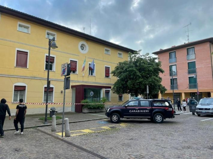 Vigilessa uccisa, l'ex collega rimane in carcere