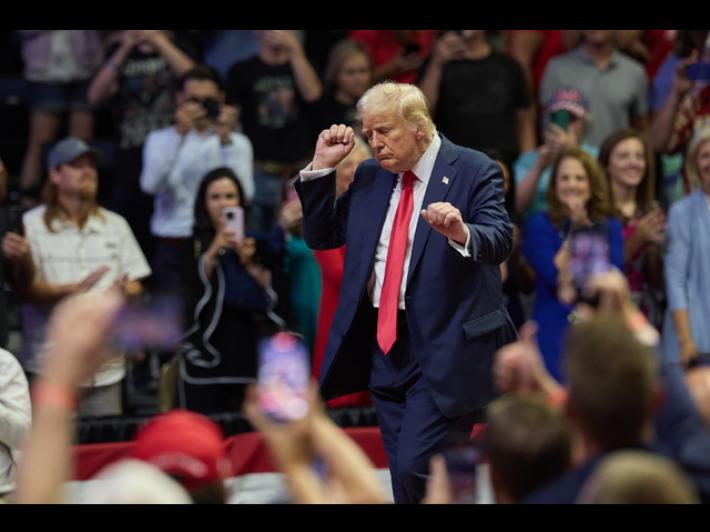 Trump a Cnn, Biden il peggior presidente della storia Usa