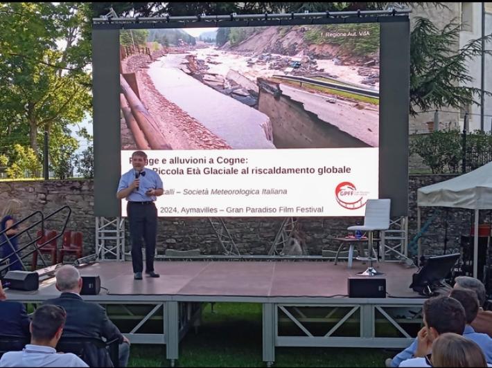 Il meteorologo Luca Mercalli: "A Cogne in 6 ore &egrave; caduto un settimo della pioggia annua"