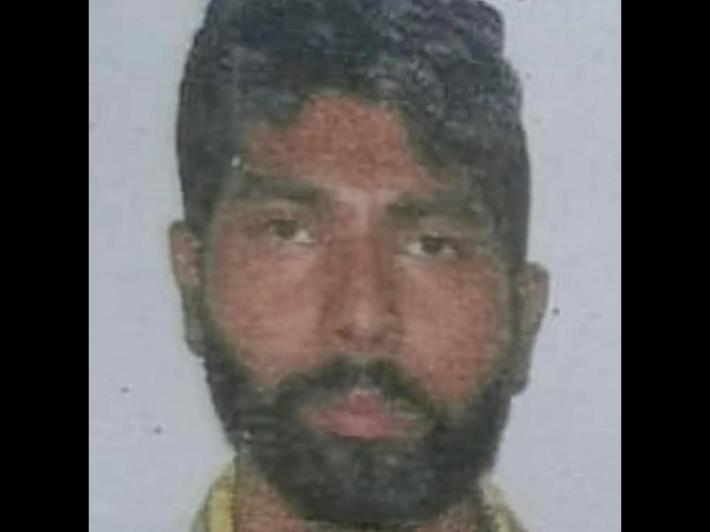 Soni,"Satnam buttato davanti casa, ha battuto la testa"