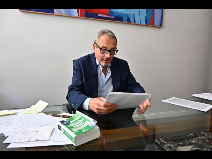 ++ Toti: legale, depositata istanza revoca domiciliari ++