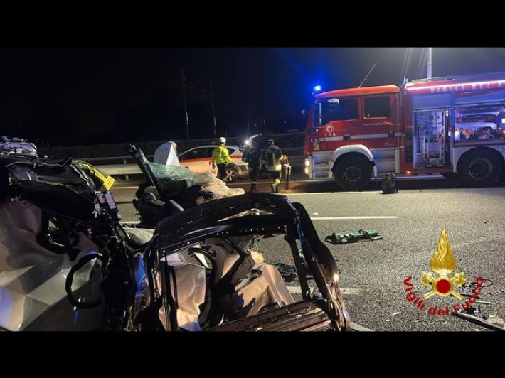 Frontale tra due auto nel veronese, due morti e due feriti