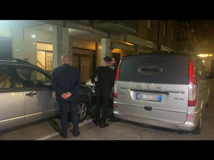 Uccide la madre a Fiorano: il figlio confessa in diretta televisiva 