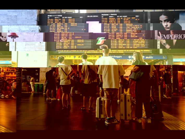 Guasto alla linea, sospesa circolazione ferroviaria a Roma