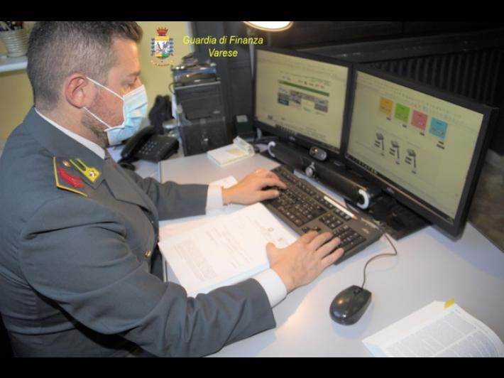 Star di OnlyFans denunciata, evasione da un milione e mezzo