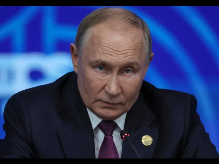 Il Cremlino smentisce contatti tra Putin e Musk