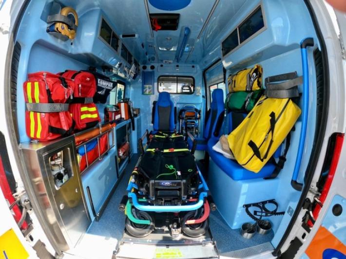 Inala la droga della risata da un palloncino, muore 26enne