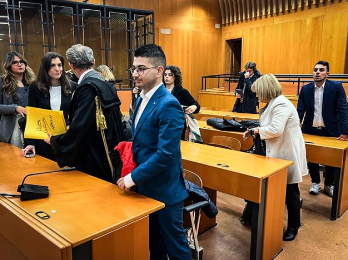 Uccise padre violento: pg, indagare anche il fratello