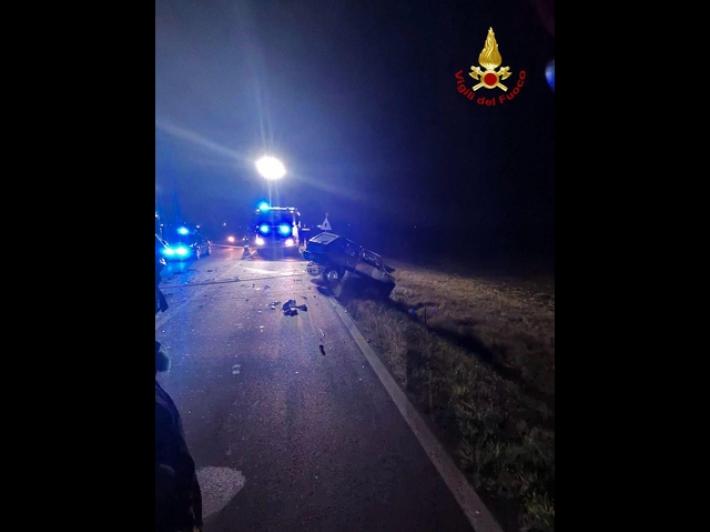 Scontro auto-corriera, un morto e diversi feriti nel Bolognese