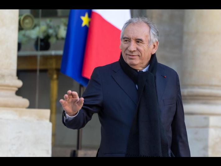 Francia, &egrave; crisi di governo: votata la sfiducia. Domattina Bayrou presenter&agrave; le dimissioni a Macron