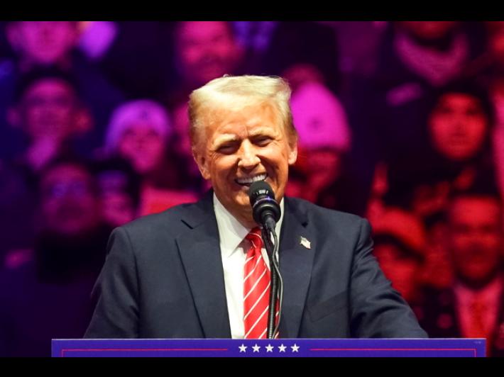 Trump autorizza arresti migranti anche in chiese e scuole