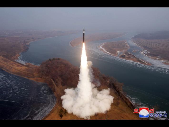 La Corea del Nord testa un missile da crociera strategico
