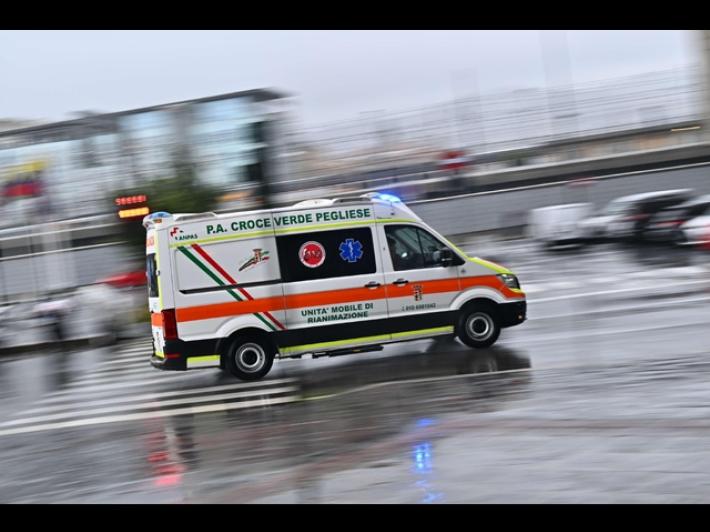 Accoltella il marito durante una lite, fermata la moglie