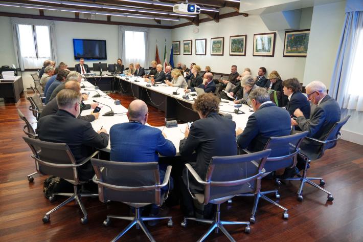 Comunicato Stampa: Prima commissione - Via libera al parere sul Pdl in materia di concessioni idrauliche