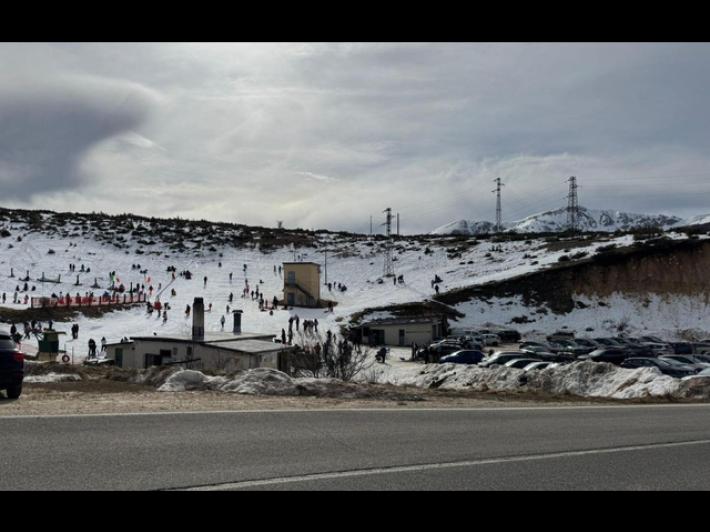 Turisti e tiktoker, salgono prenotazioni bus per Roccaraso