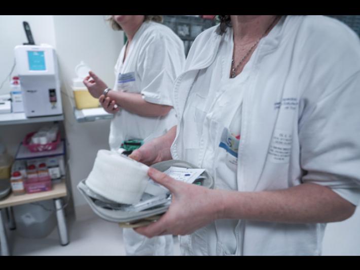 Neonata morta durante il parto, dieci medici indagati. Uno dei coinvolti si &egrave; tolto la vita