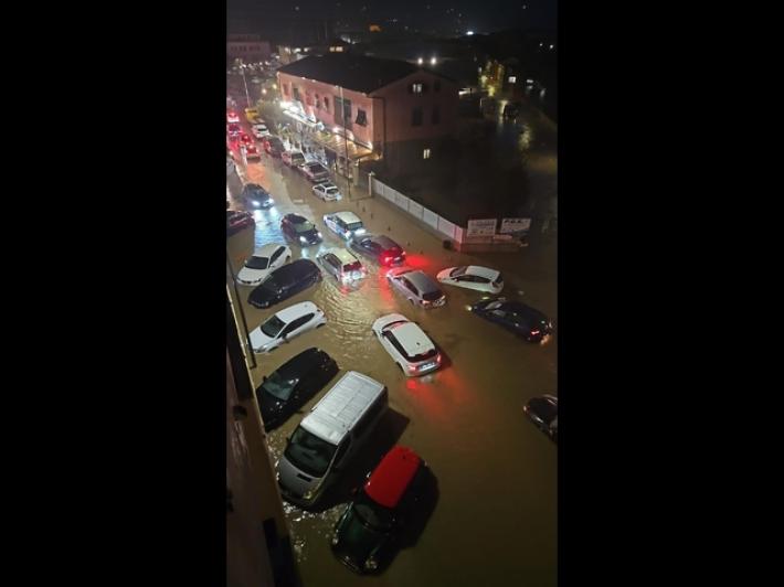 Nubifragio all'Elba, a Portoferraio scatta l'emergenza alluvione
