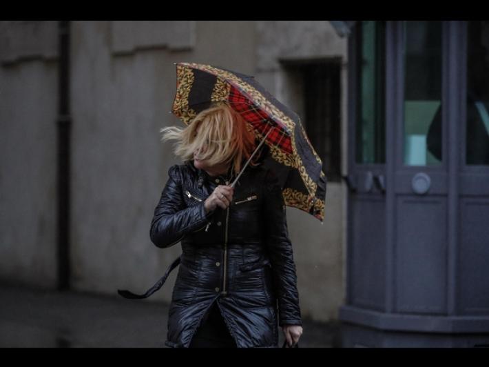 In arrivo pioggia, forti venti e neve a bassa quota