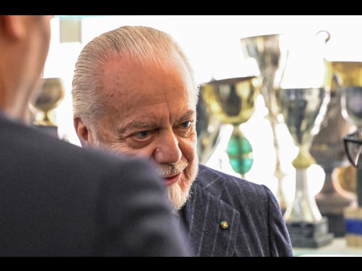 Legali De Laurentiis, assolutamente estraneo a contestazioni