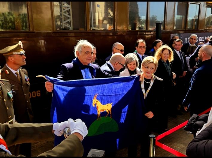 Treno del Ricordo, Calderone 'i miei nonni esuli istriani'