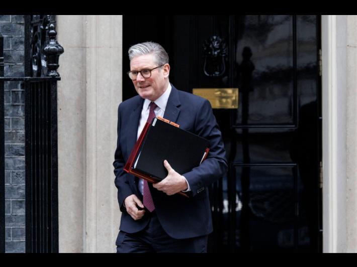 Ft, progetto di un fondo comune Ue-Gb per la difesa