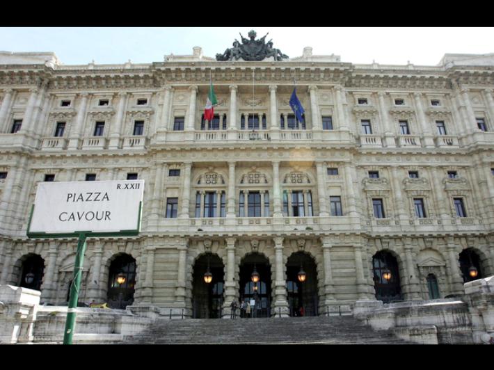 Definitiva condanna all'ergastolo per omicidio avvocato Pagliuso