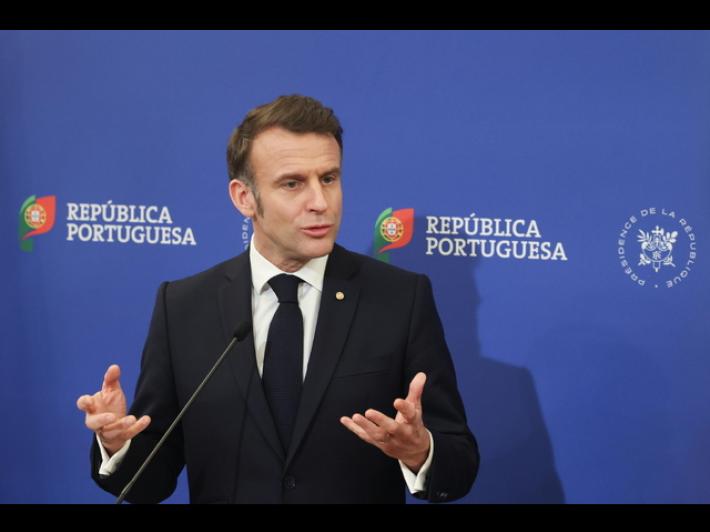 Macron, &egrave; Putin che gioca alla terza guerra mondiale